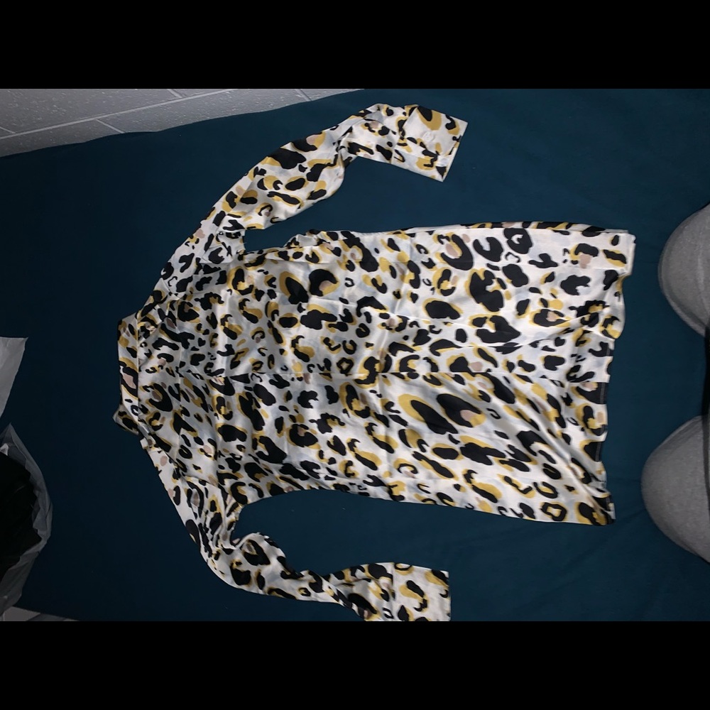 Dress - Picture 3 of 3